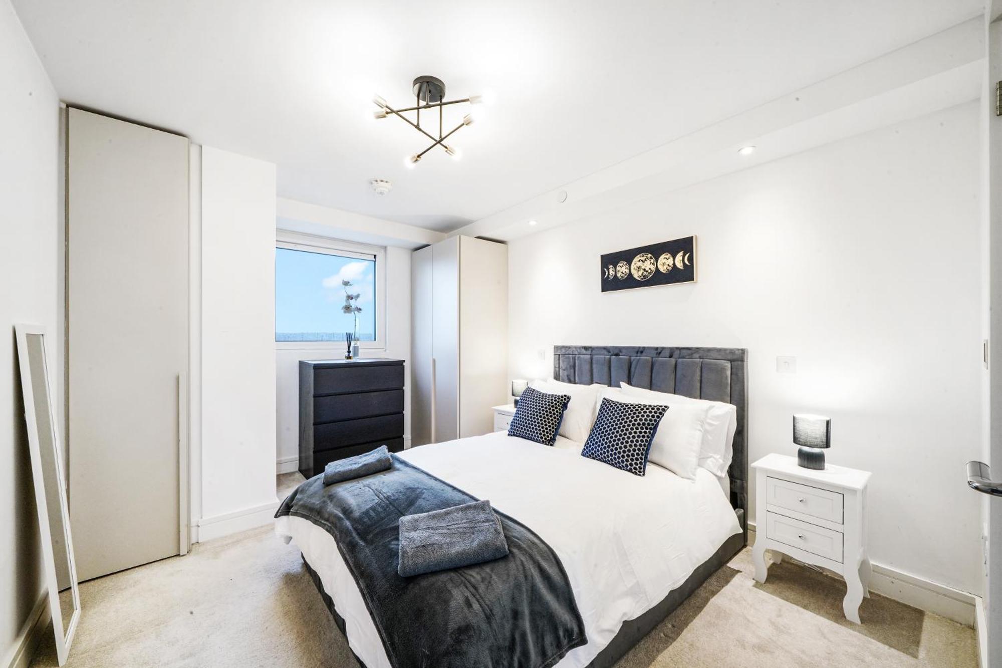 Luxury Apartment With Stunning Views On 10Th Floor Edgware Kültér fotó