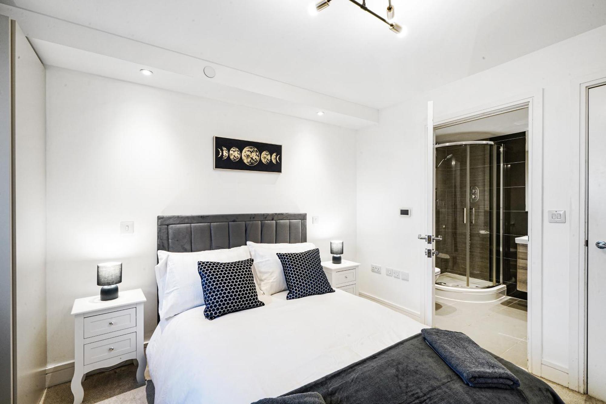 Luxury Apartment With Stunning Views On 10Th Floor Edgware Kültér fotó